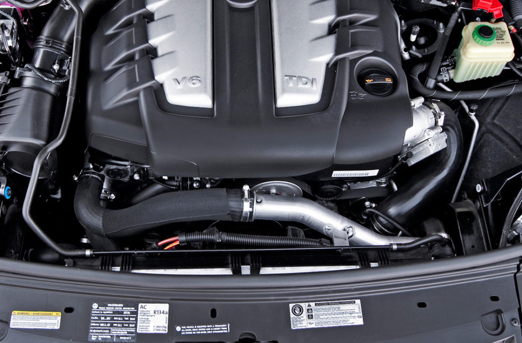 2011-volkswagen-touareg-v6-tdi-engine