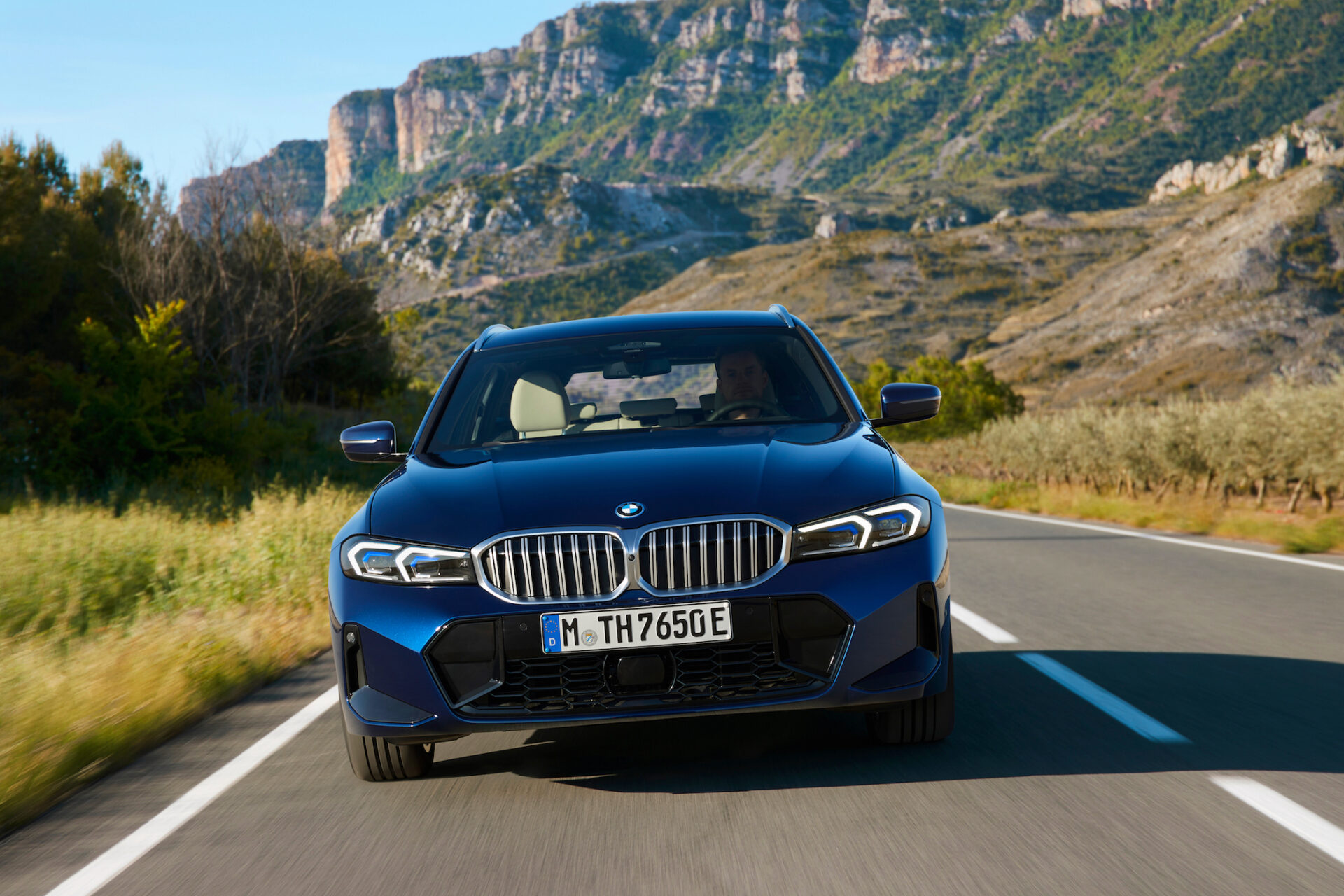 BMW 3-serie frisket op – ny snude og skærme i bredformat