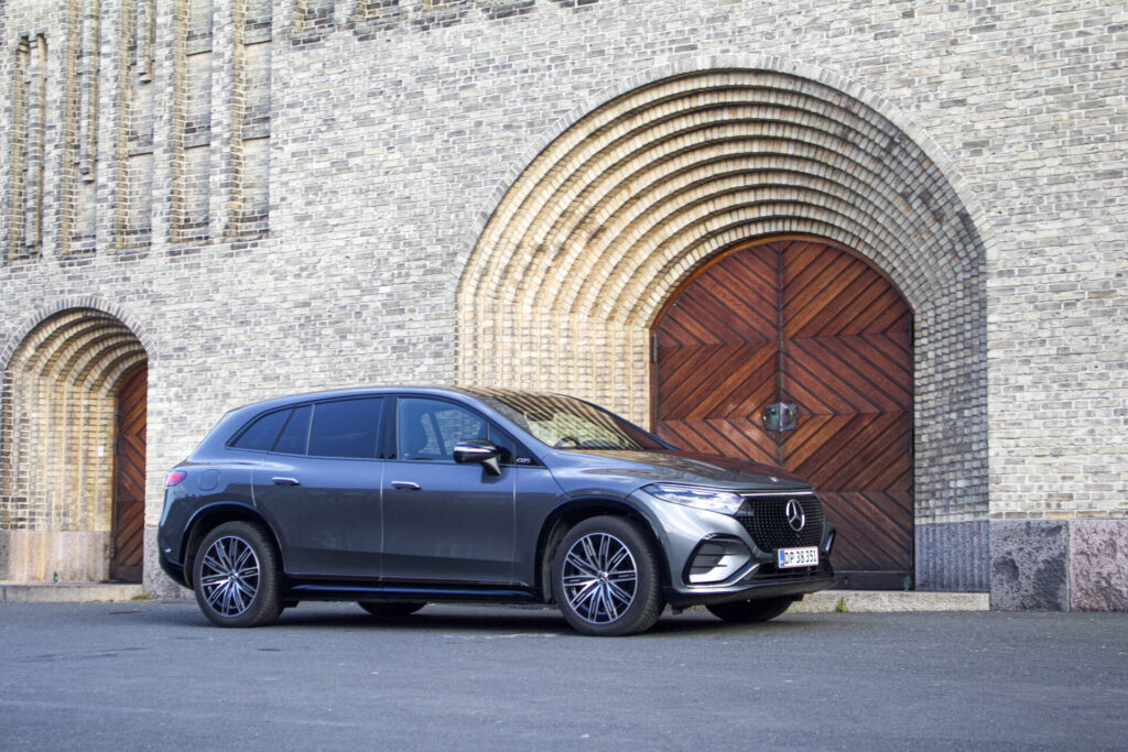 Test: Mercedes EQS SUV er suveræn